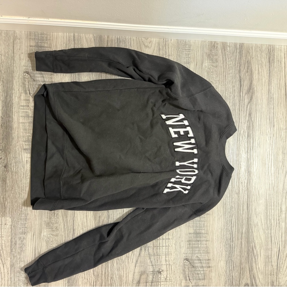 Black 'New York' Crewneck Sweatshirt